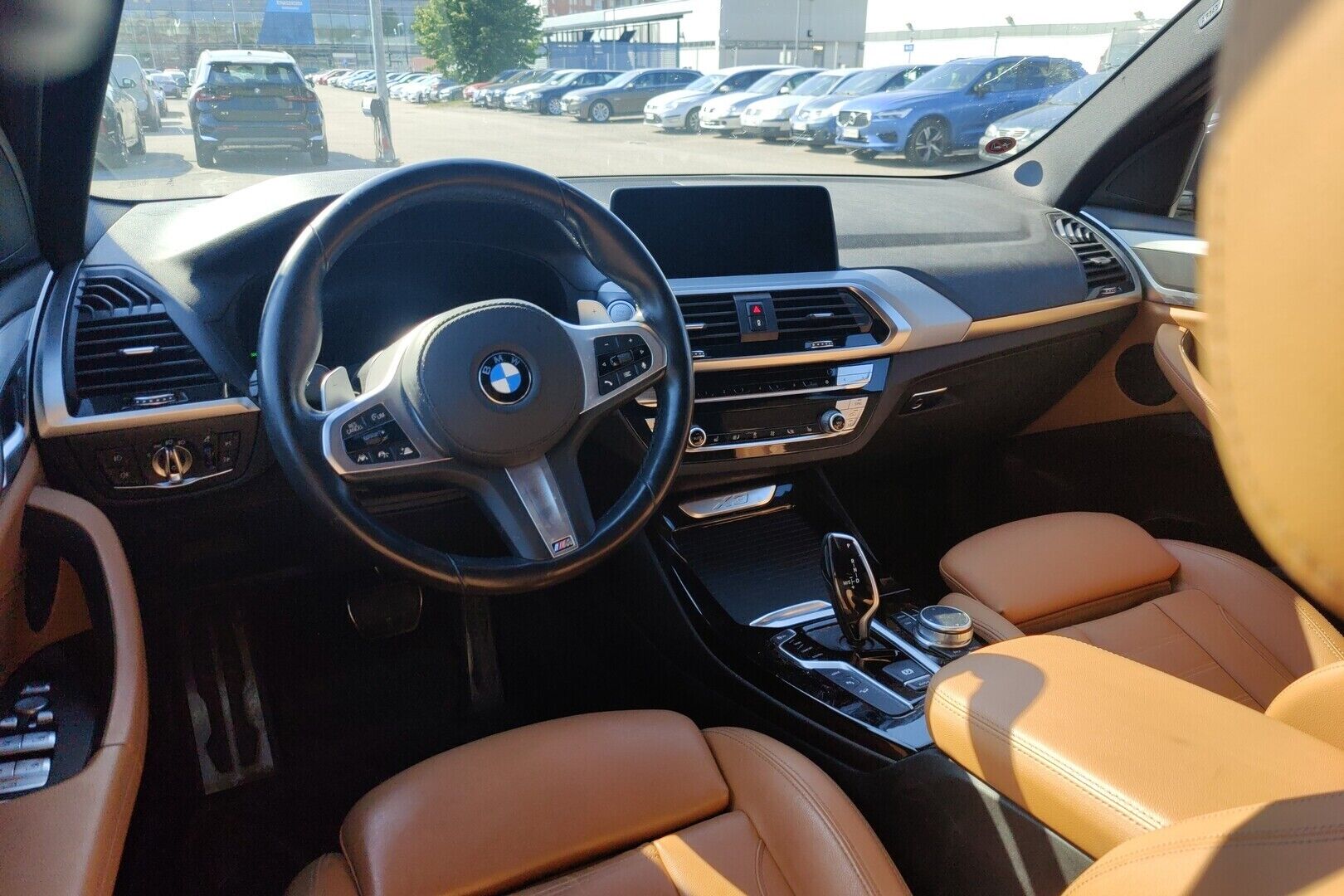 BMW X3 iso kuva 1