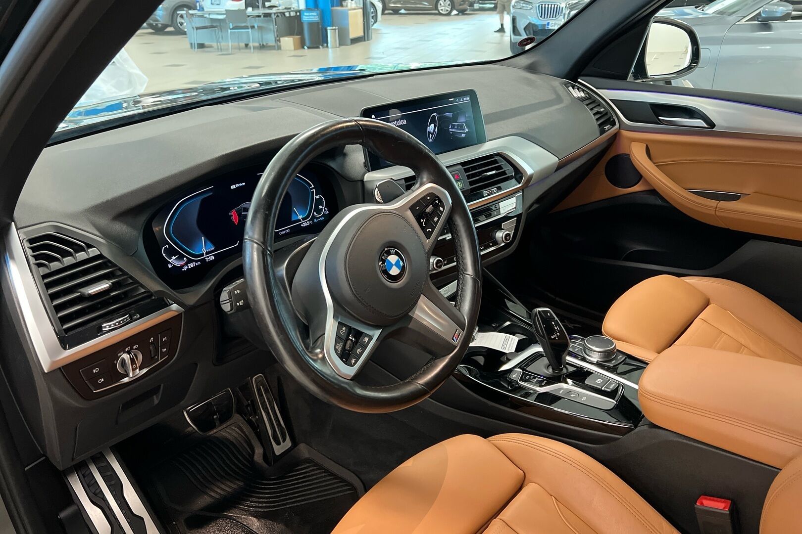 BMW X3 iso kuva 6