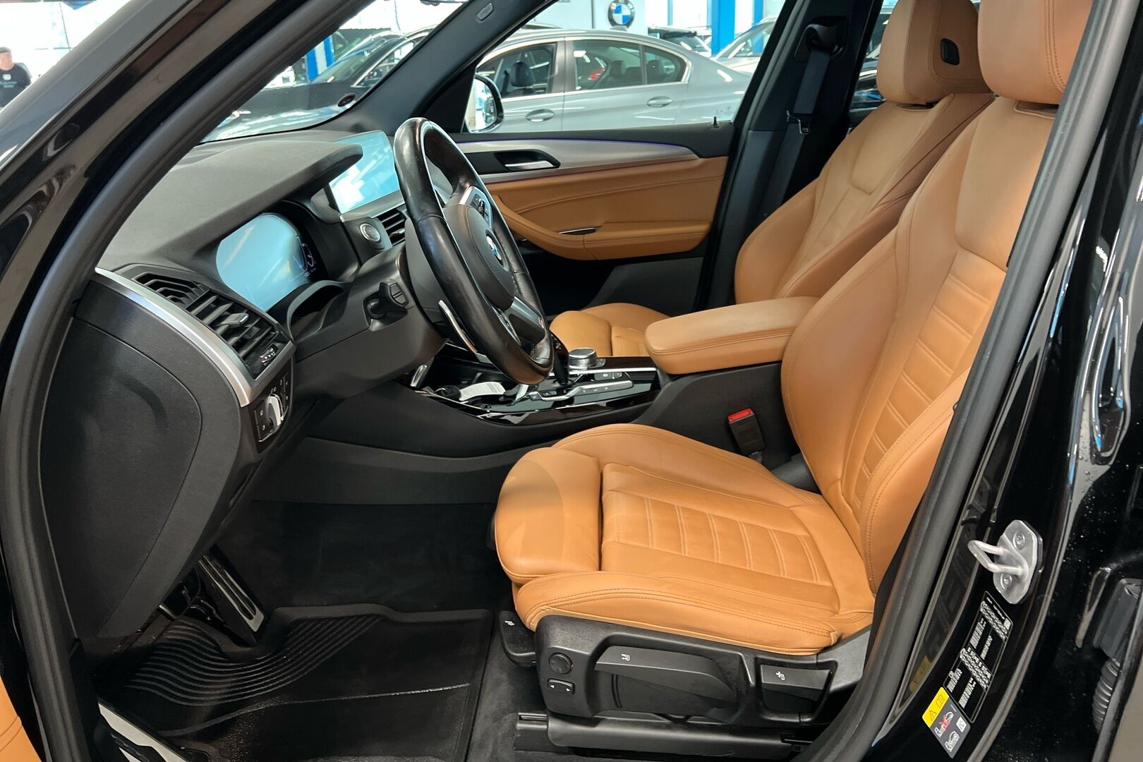 BMW X3 iso kuva 7