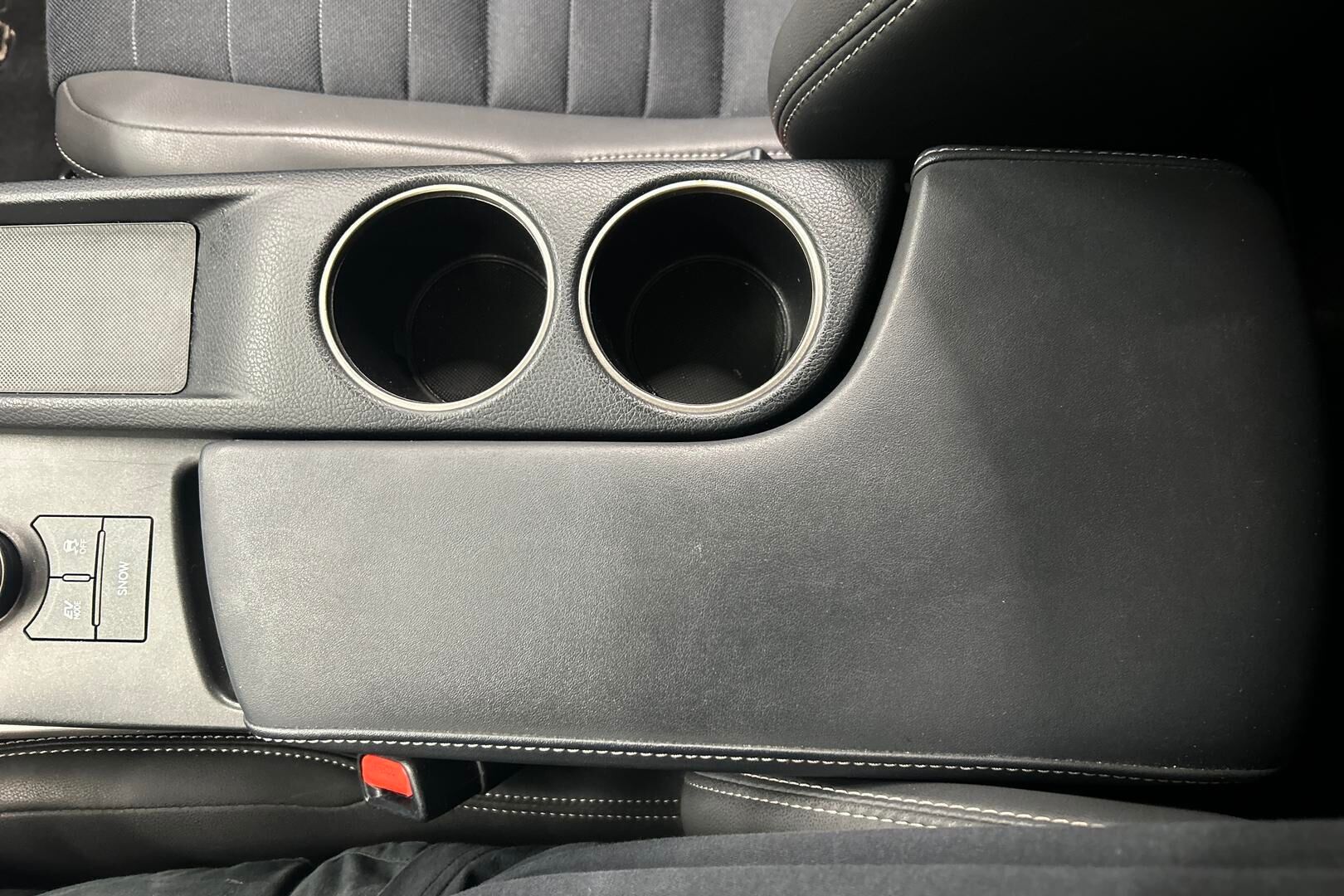 Lexus IS iso kuva 22