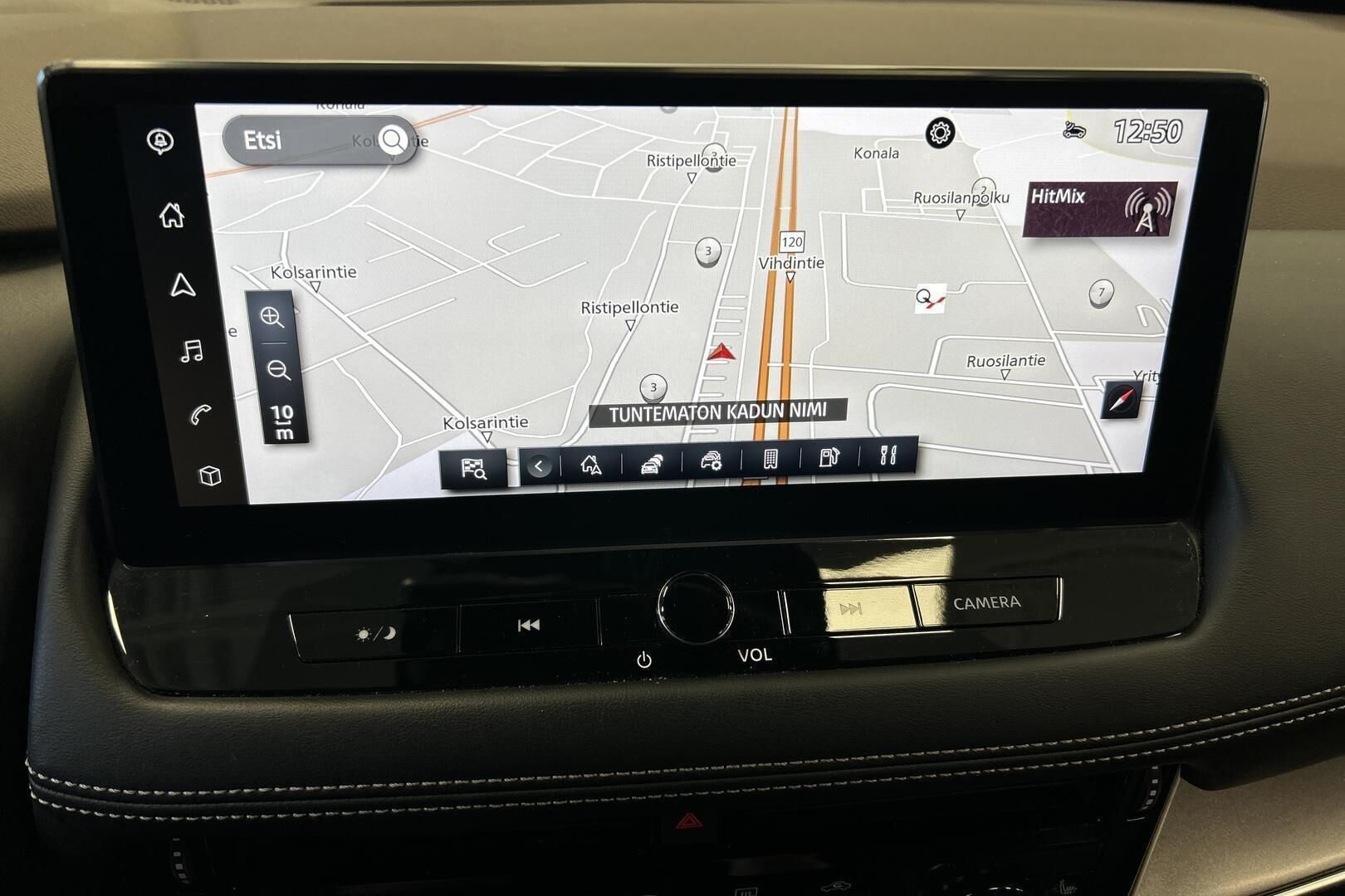 Nissan X-Trail iso kuva 14