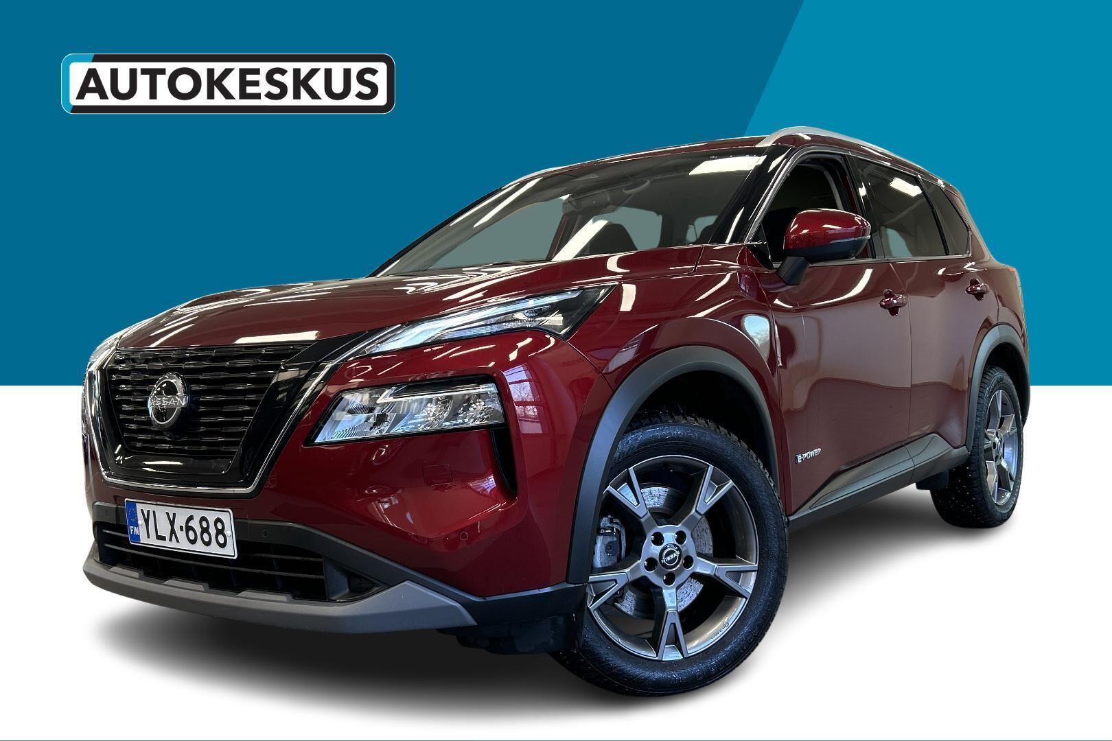 Nissan X-Trail iso kuva 0