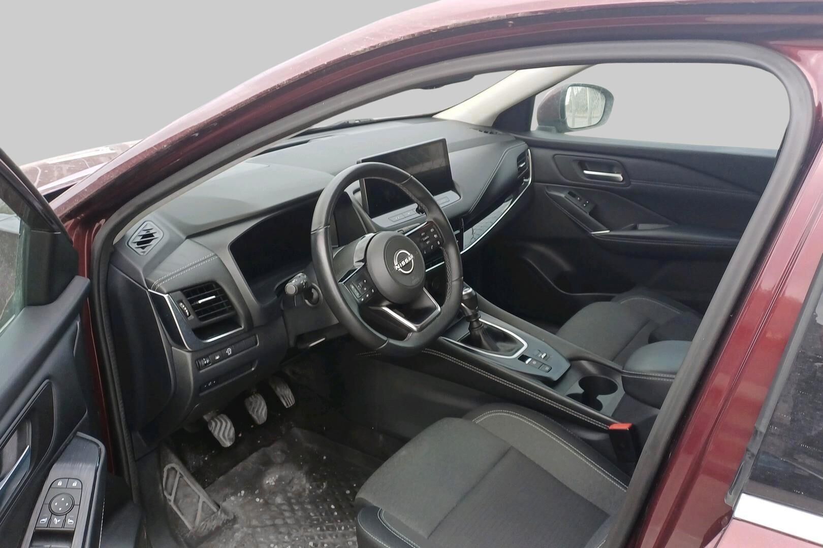 Nissan Qashqai iso kuva 2