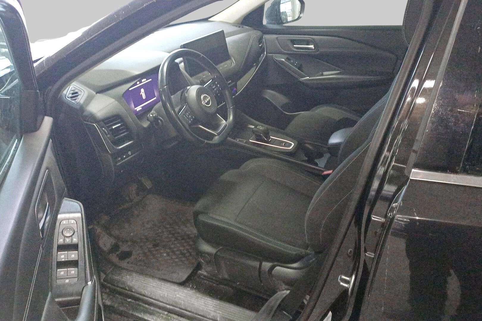 Nissan Qashqai iso kuva 1