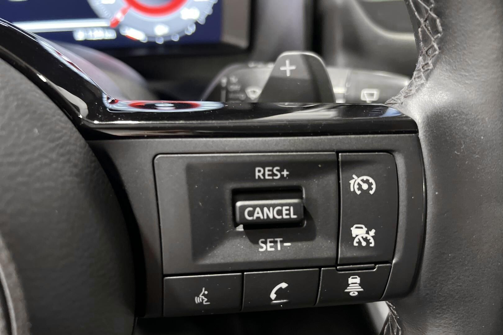 Nissan Qashqai iso kuva 11