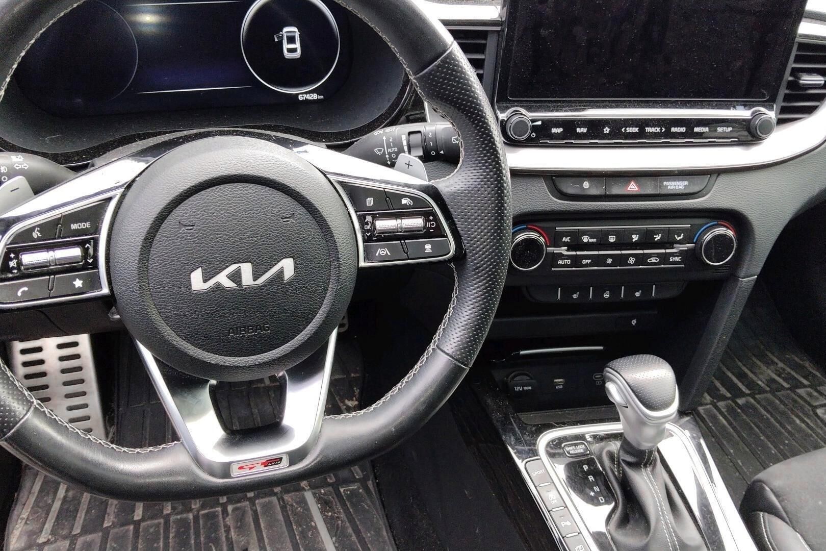 Kia ProCeed iso kuva 1