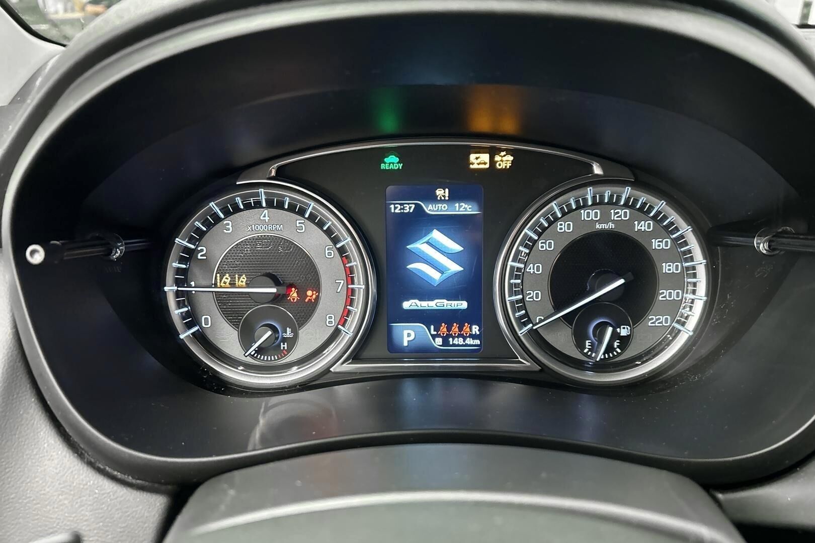 Suzuki S-Cross iso kuva 14