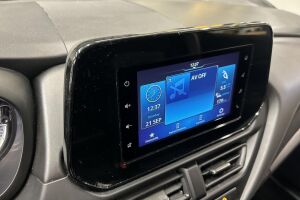 Suzuki S-Cross esikatselu 15