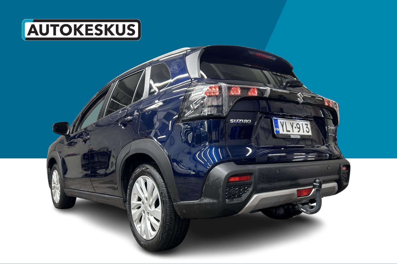 Suzuki S-Cross iso kuva 7