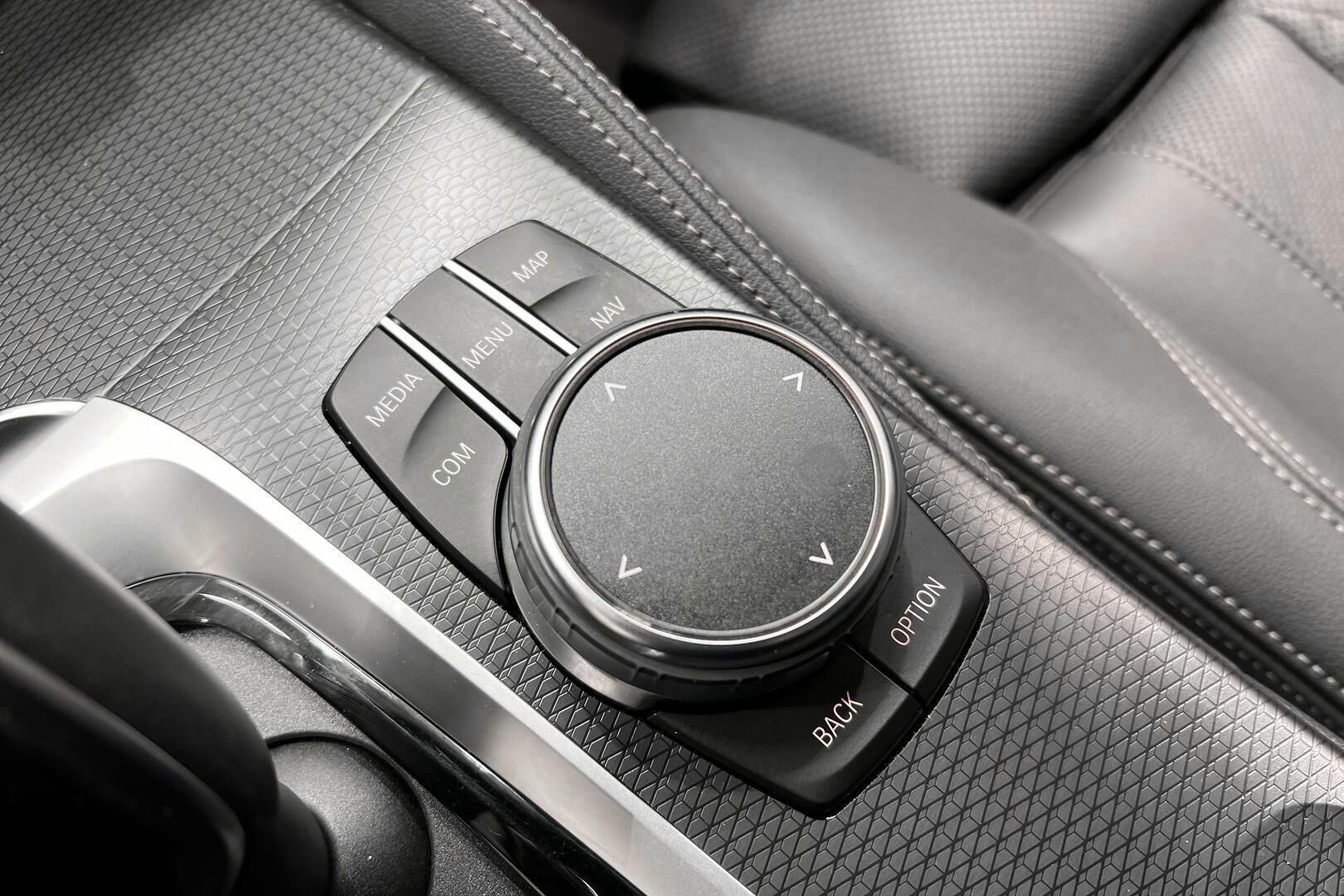 BMW 5-sarja iso kuva 36