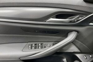 BMW 5-sarja esikatselu 22