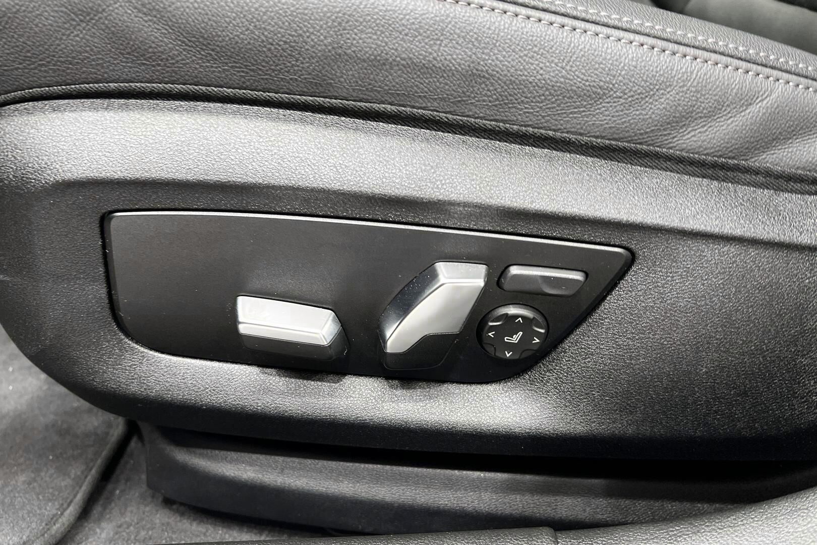 BMW 5-sarja iso kuva 24