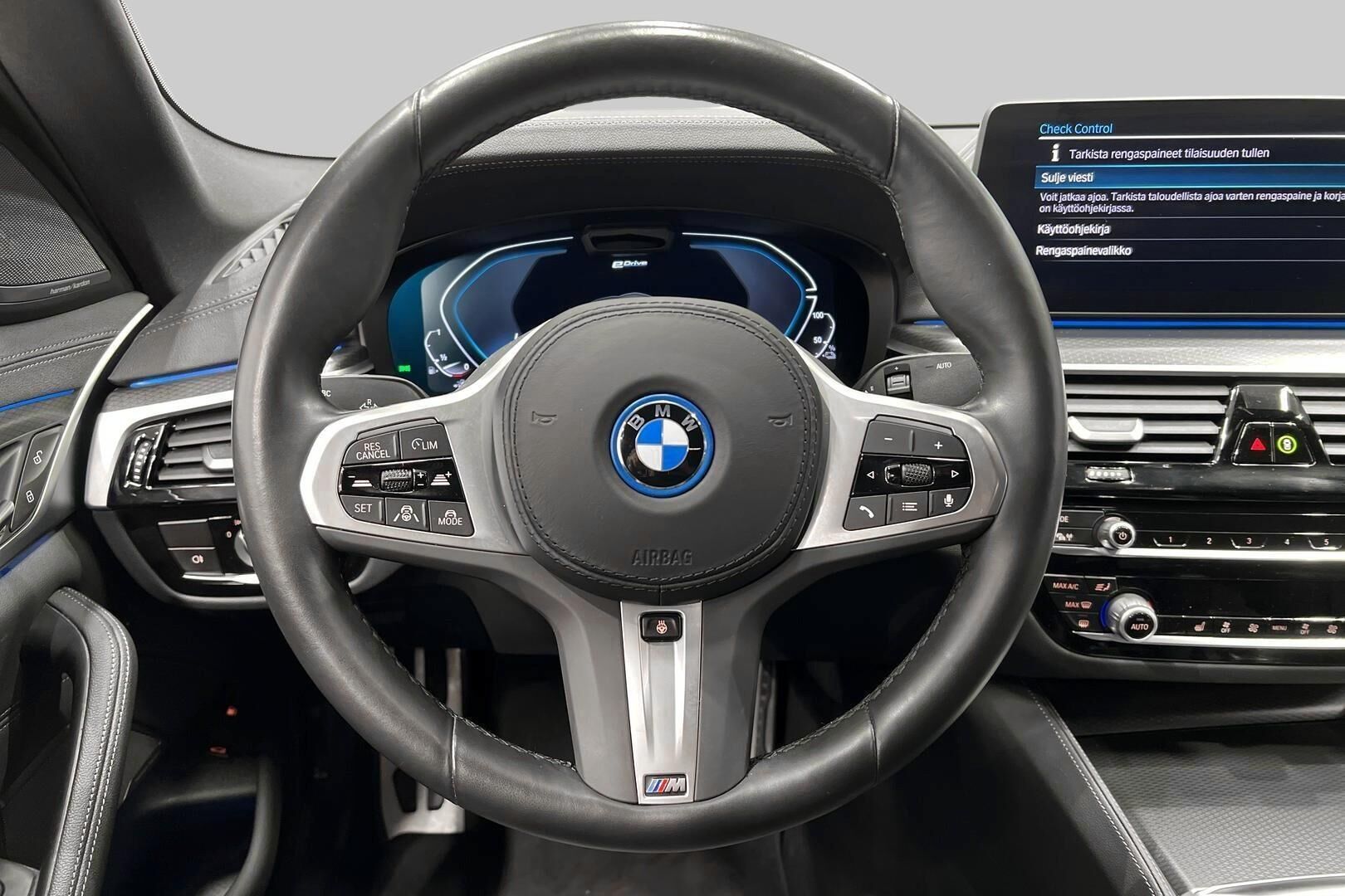 BMW 5-sarja iso kuva 25