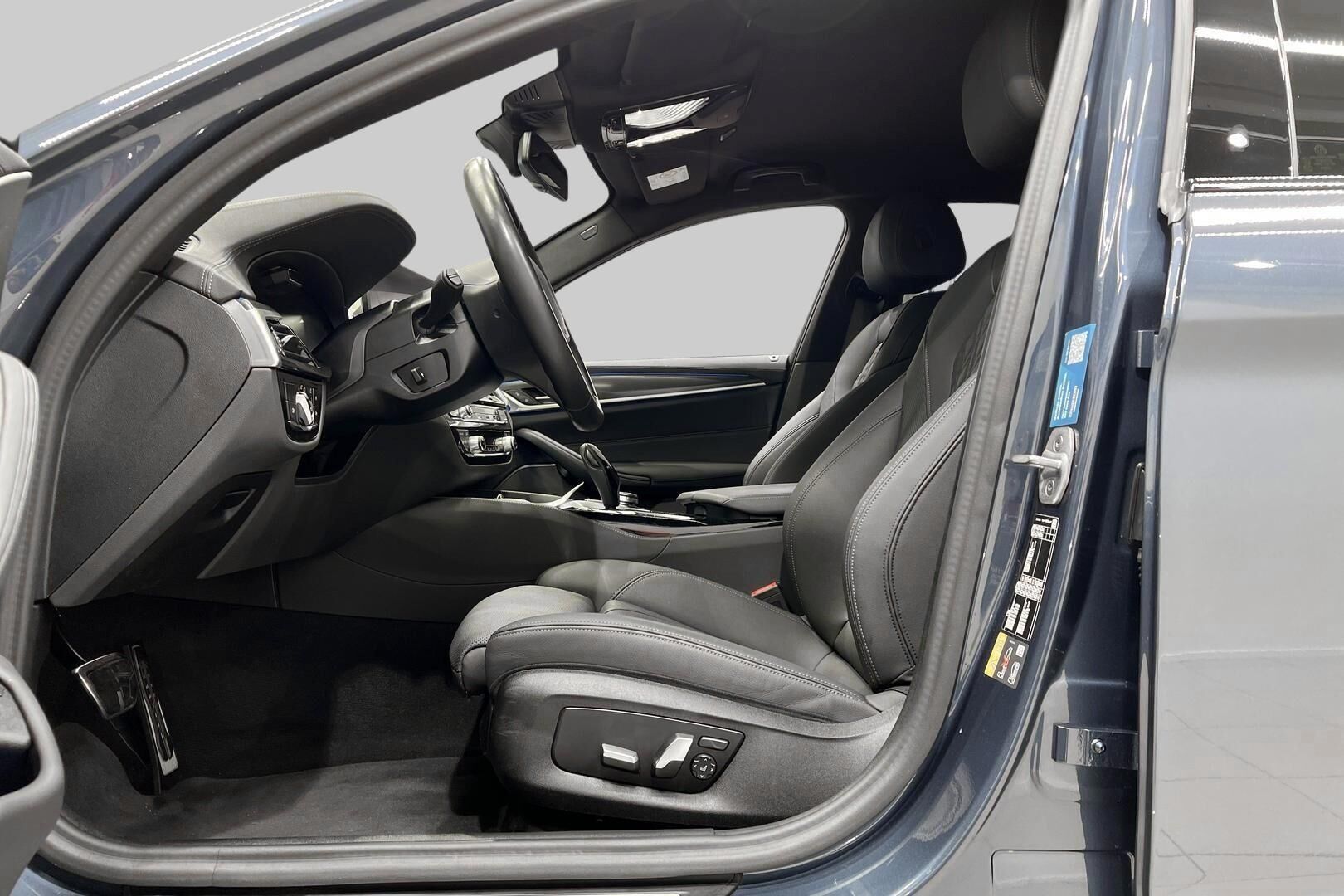 BMW 5-sarja iso kuva 7