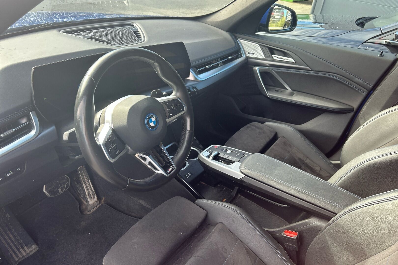 BMW X1 iso kuva 2