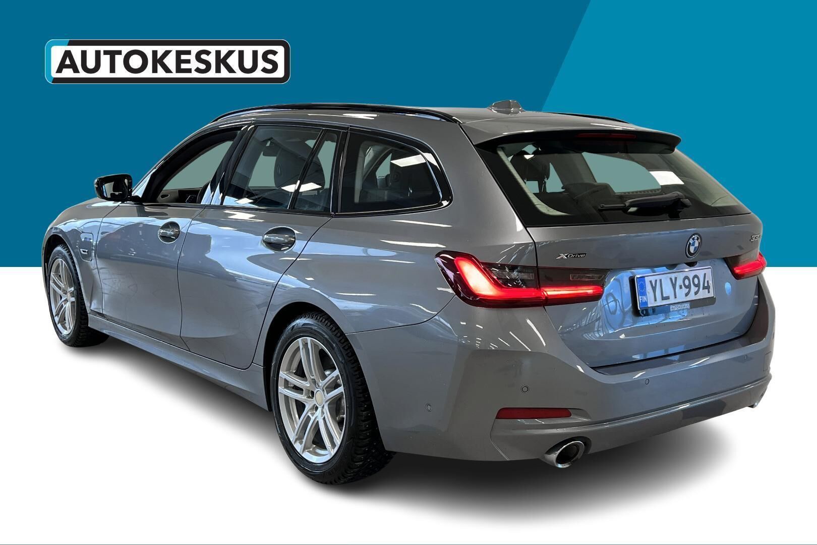 BMW 3-sarja iso kuva 13