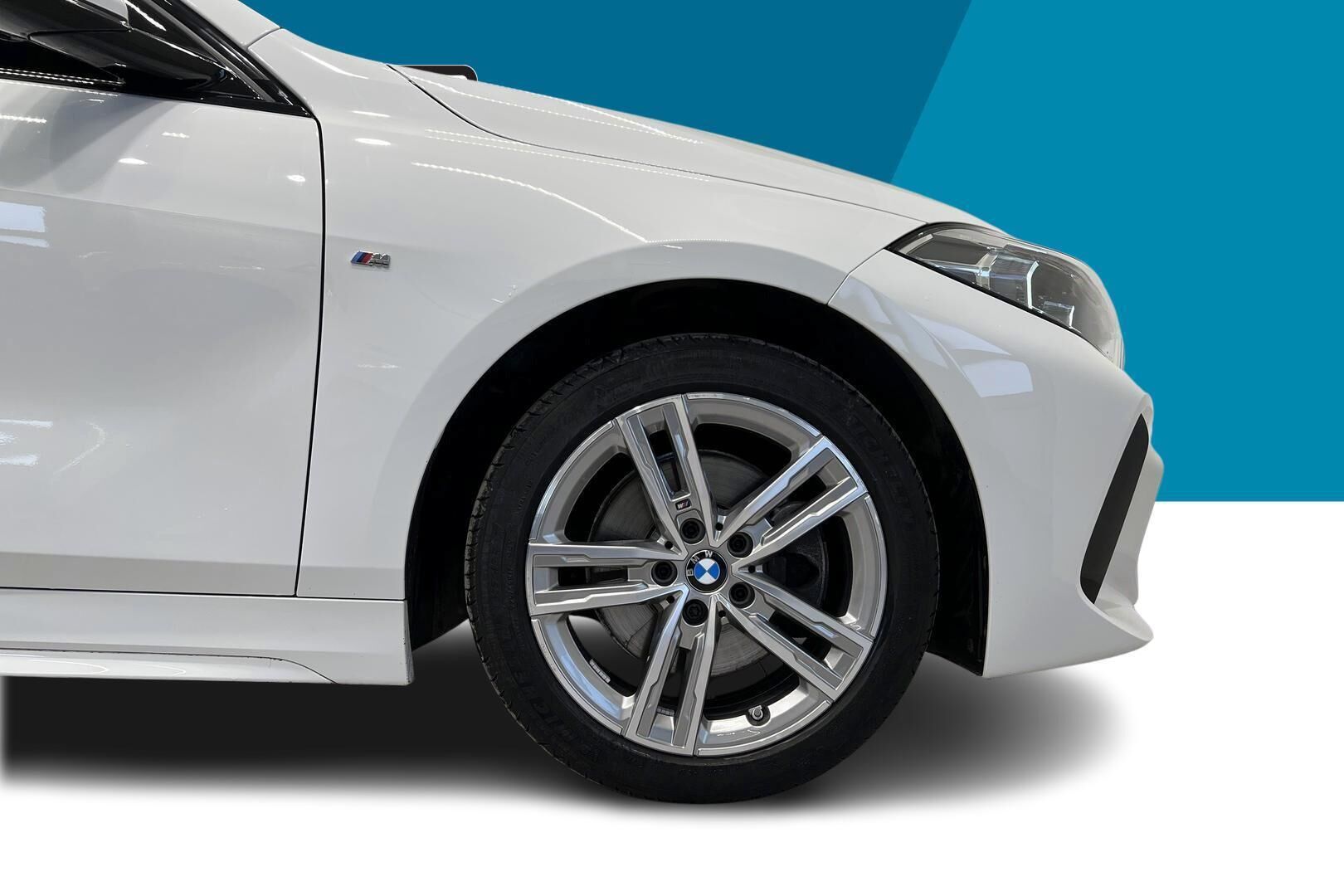 BMW 1-SARJA iso kuva 13