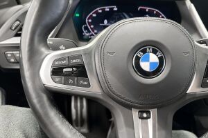 BMW 1-SARJA esikatselu 26