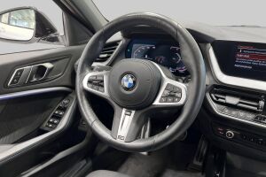 BMW 1-SARJA esikatselu 31