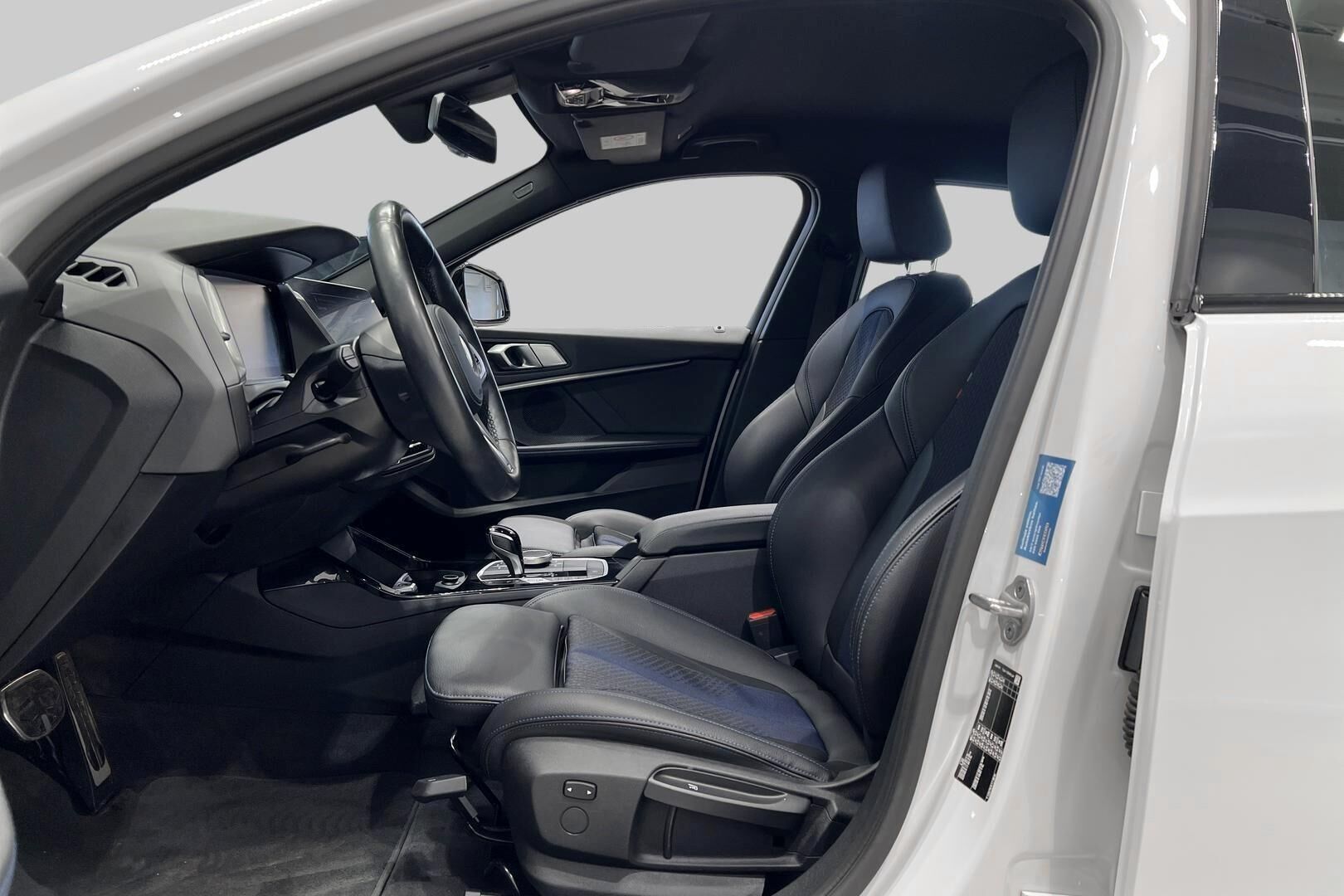 BMW 1-SARJA iso kuva 9