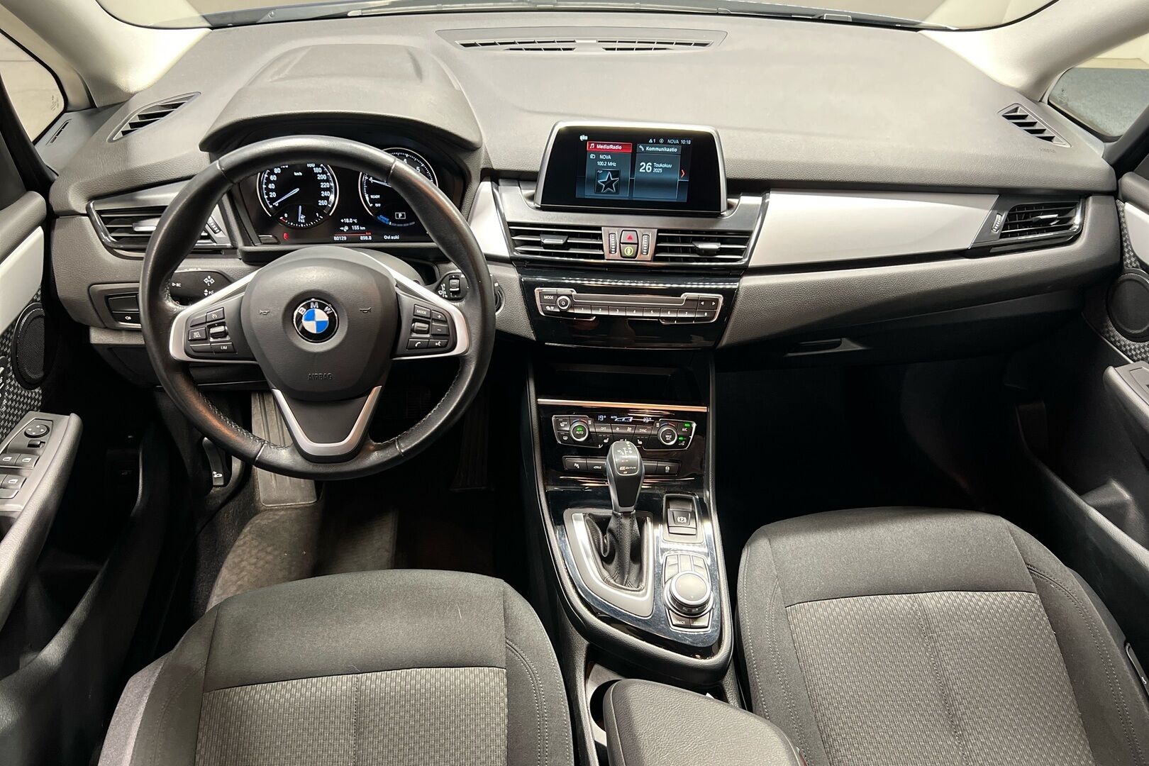 BMW 2-SARJA iso kuva 7