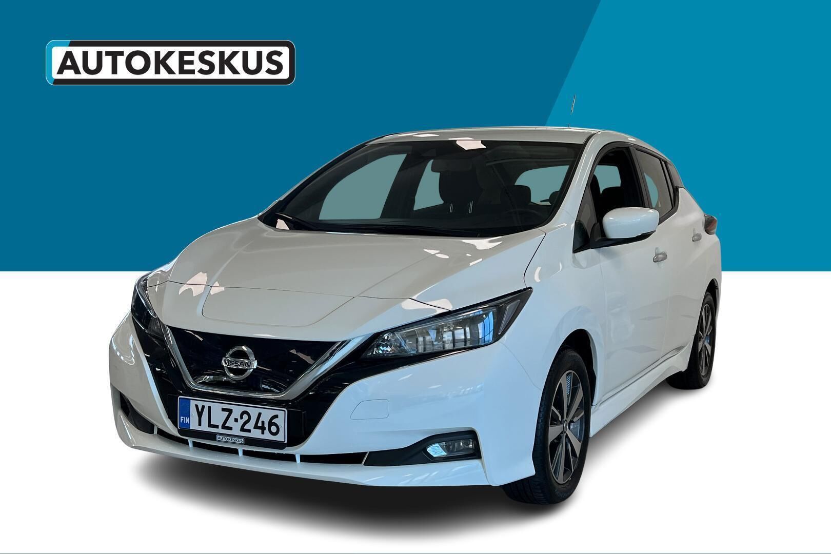 Nissan Leaf iso kuva 20