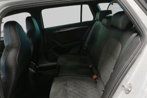 Skoda Superb esikatselu 10