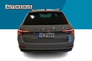 Skoda Superb esikatselu 6
