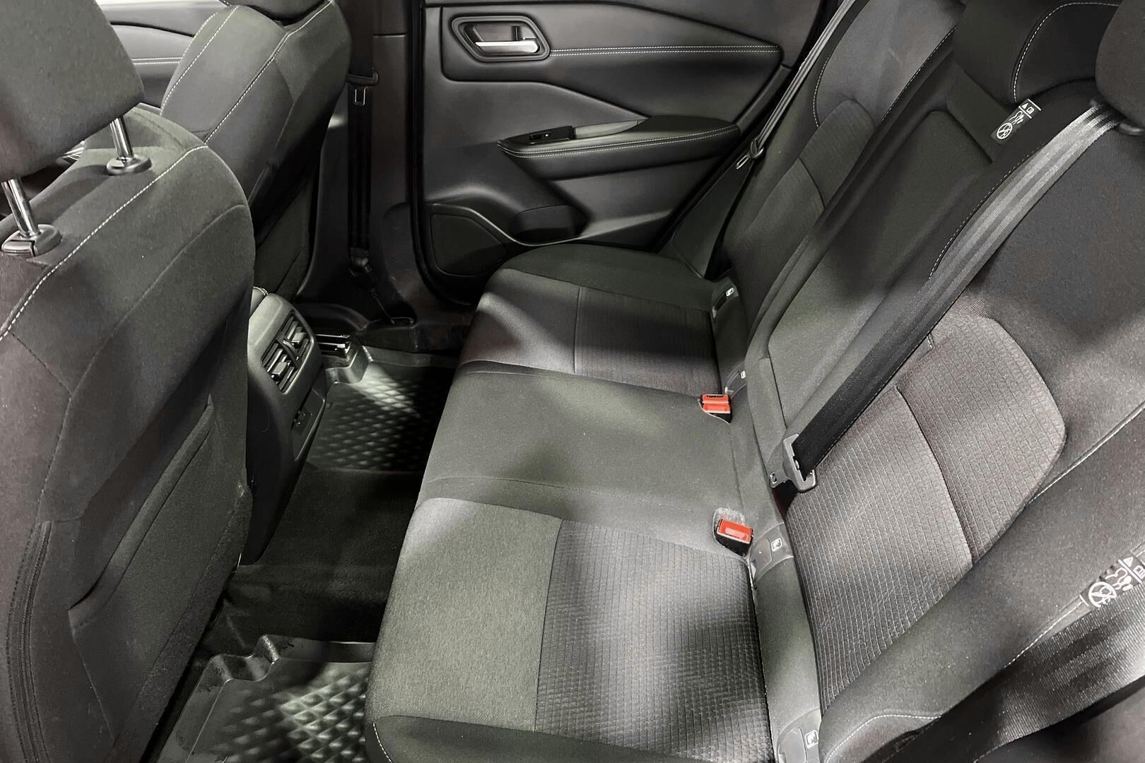 Nissan Qashqai iso kuva 11