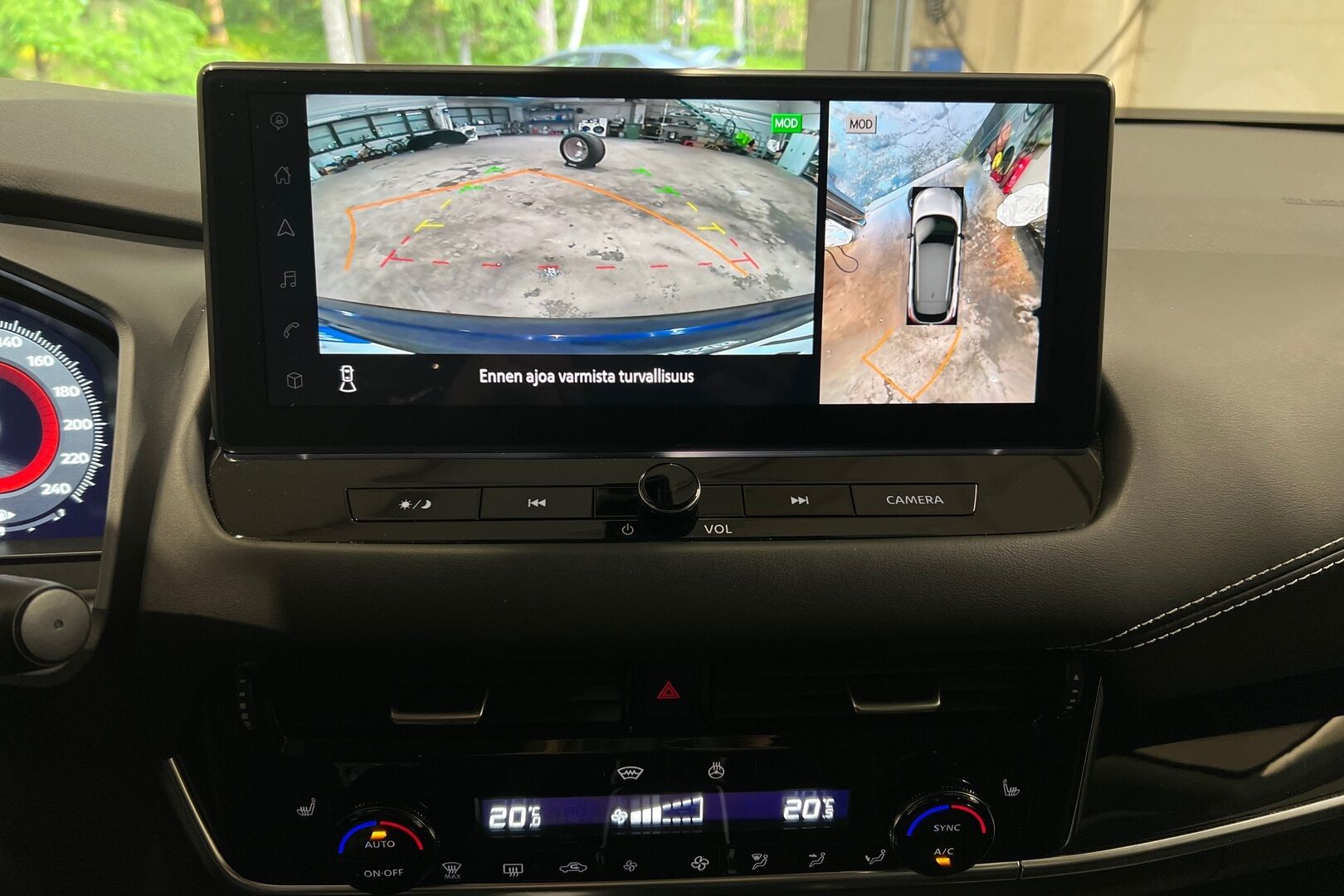 Nissan Qashqai iso kuva 15