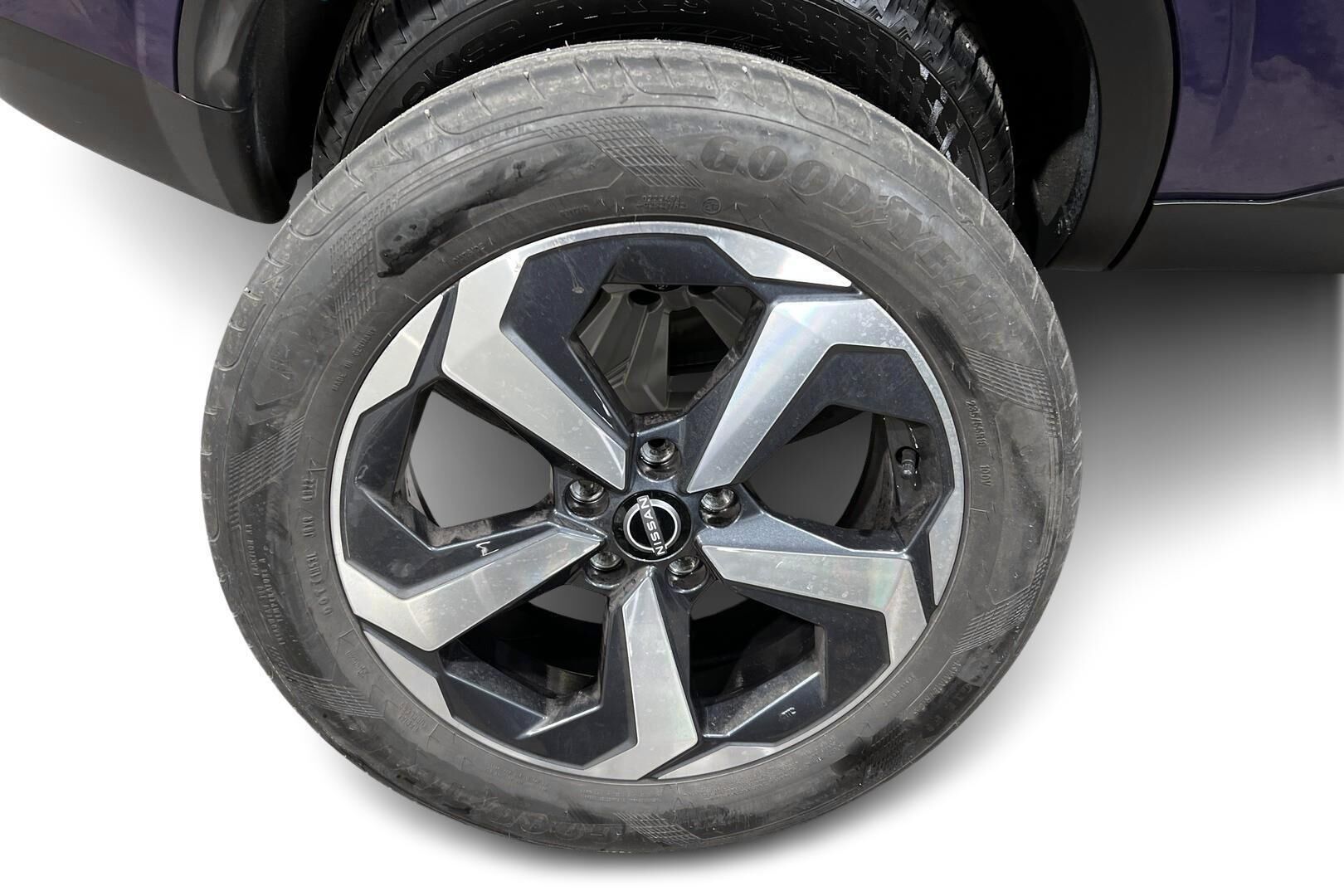 Nissan Qashqai iso kuva 23