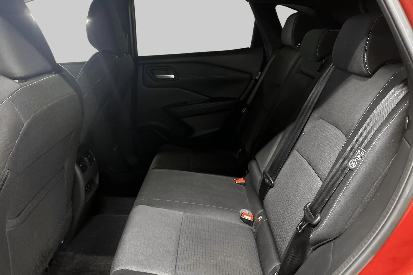 Nissan Qashqai iso kuva 10