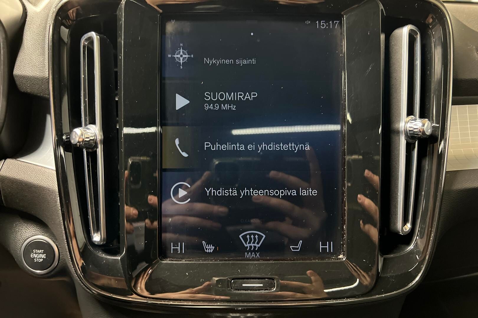 Volvo XC40 iso kuva 15
