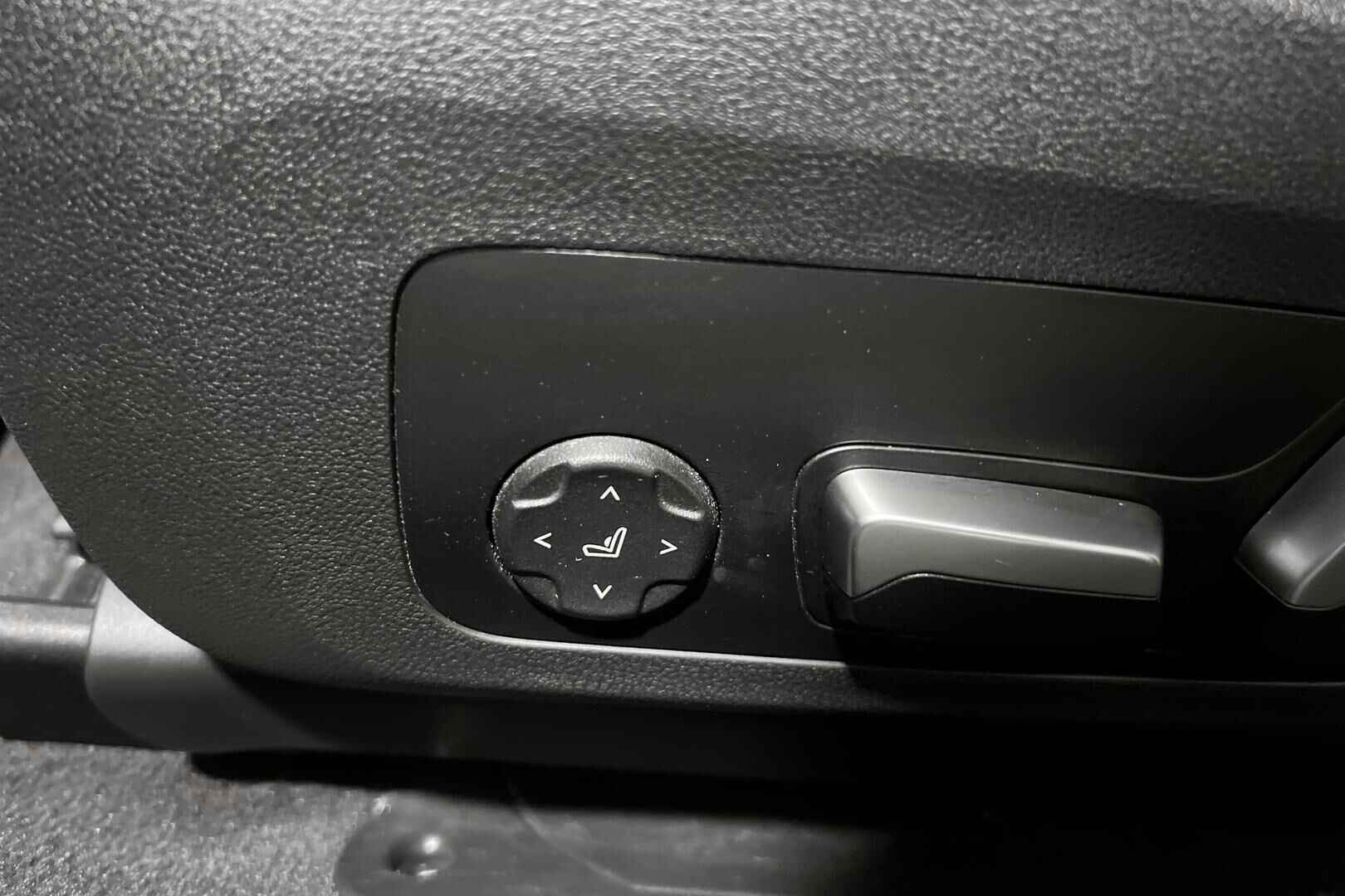 BMW 3-sarja iso kuva 21