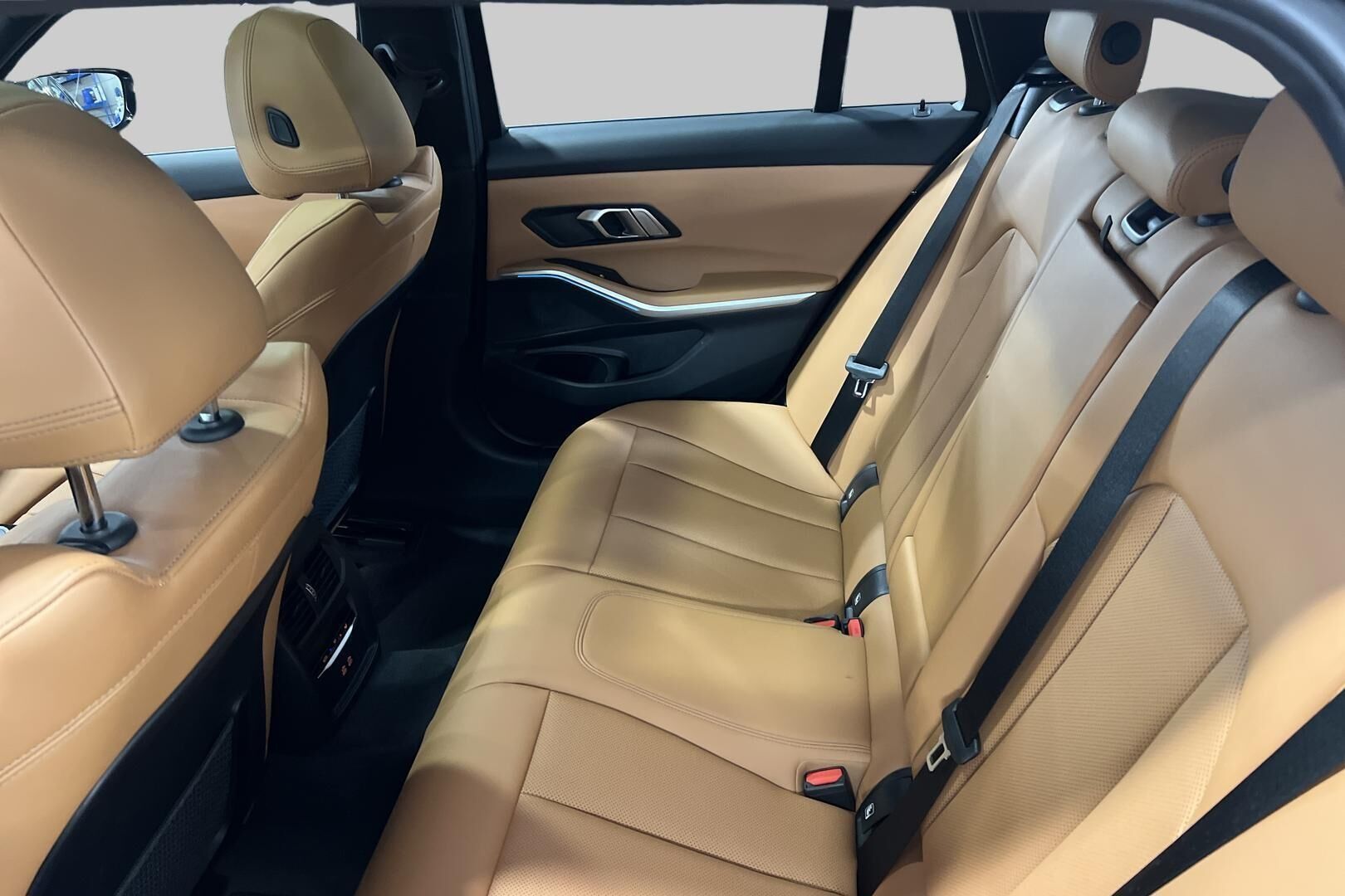 BMW 3-sarja iso kuva 3
