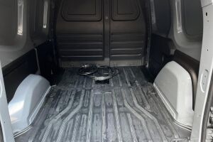 Nissan Townstar esikatselu 12