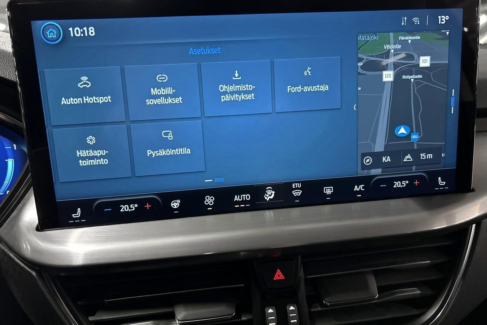 Ford Focus iso kuva 17