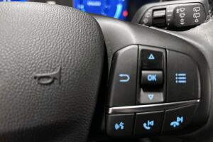 Ford Focus esikatselu 23
