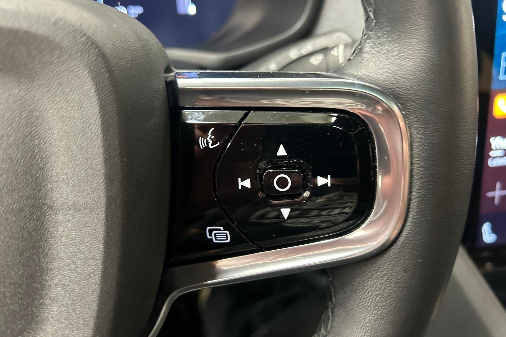 Polestar 2 iso kuva 15