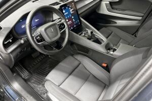 Polestar 2 esikatselu 8