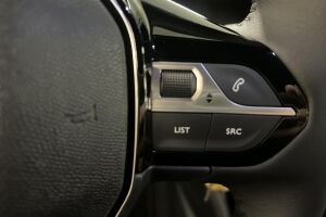 Peugeot 2008 esikatselu 16