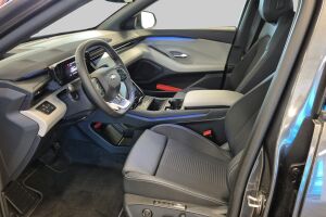 Ford Explorer esikatselu 15