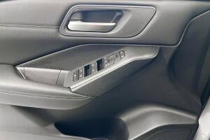 Nissan Qashqai esikatselu 19