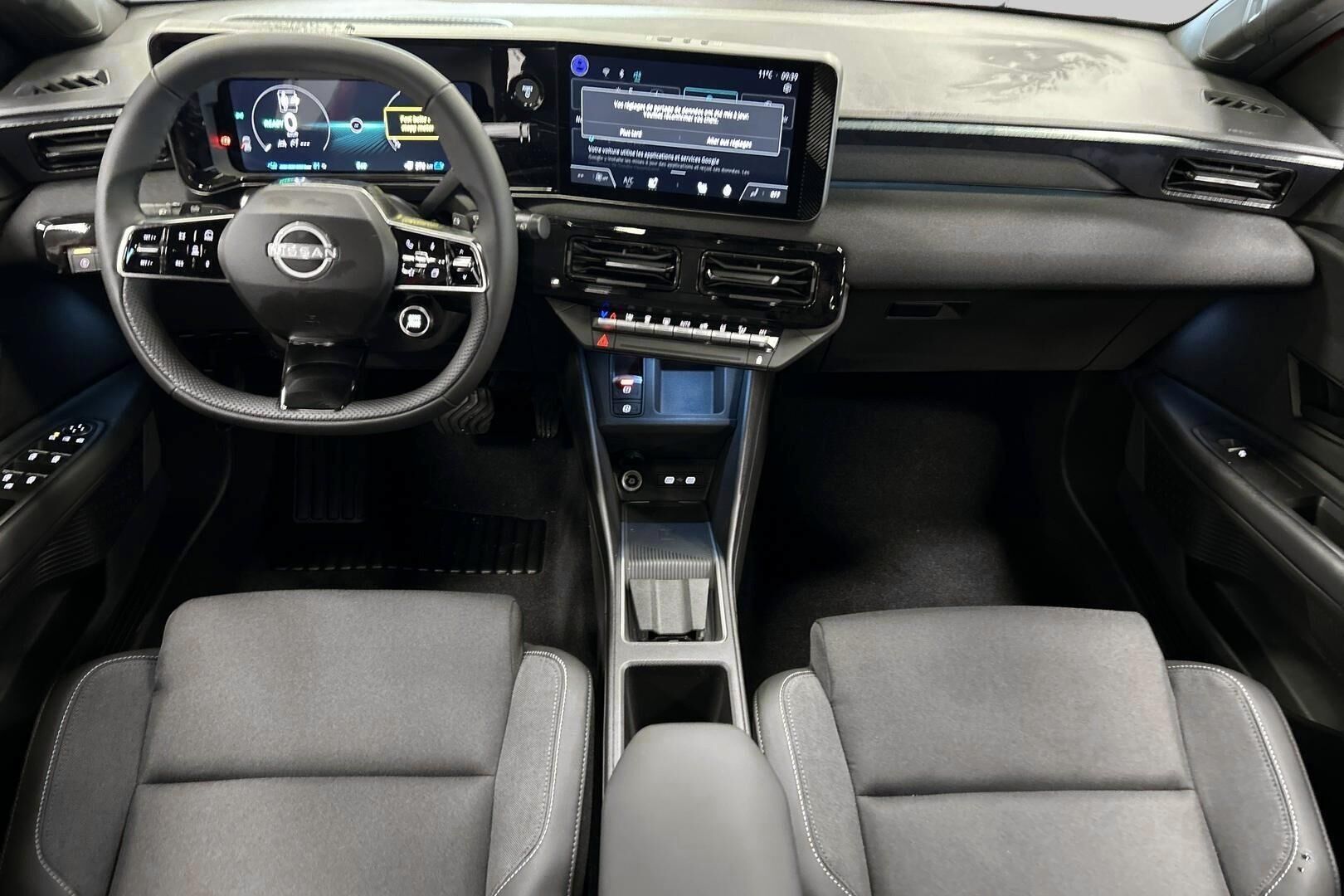 Nissan Micra iso kuva 7