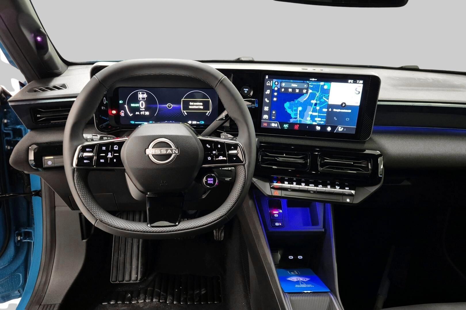 Nissan Micra iso kuva 10