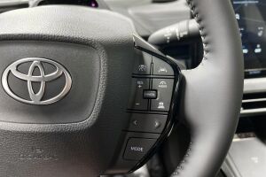 Toyota C-HR+ esikatselu 17