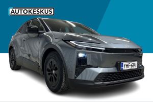 Toyota C-HR+ esikatselu 2