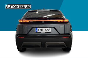 Toyota C-HR+ esikatselu 5