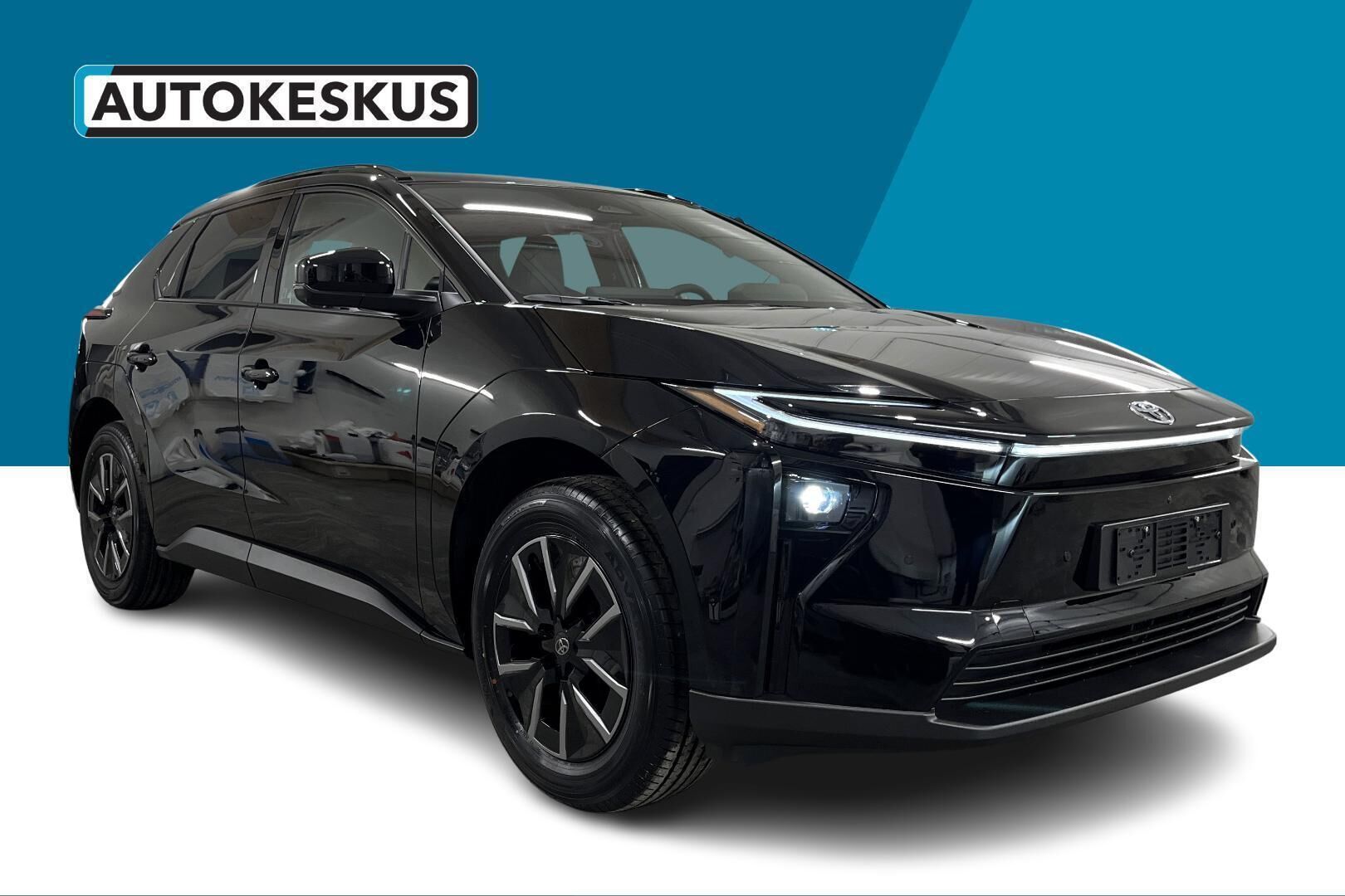 Toyota bZ4X iso kuva 12