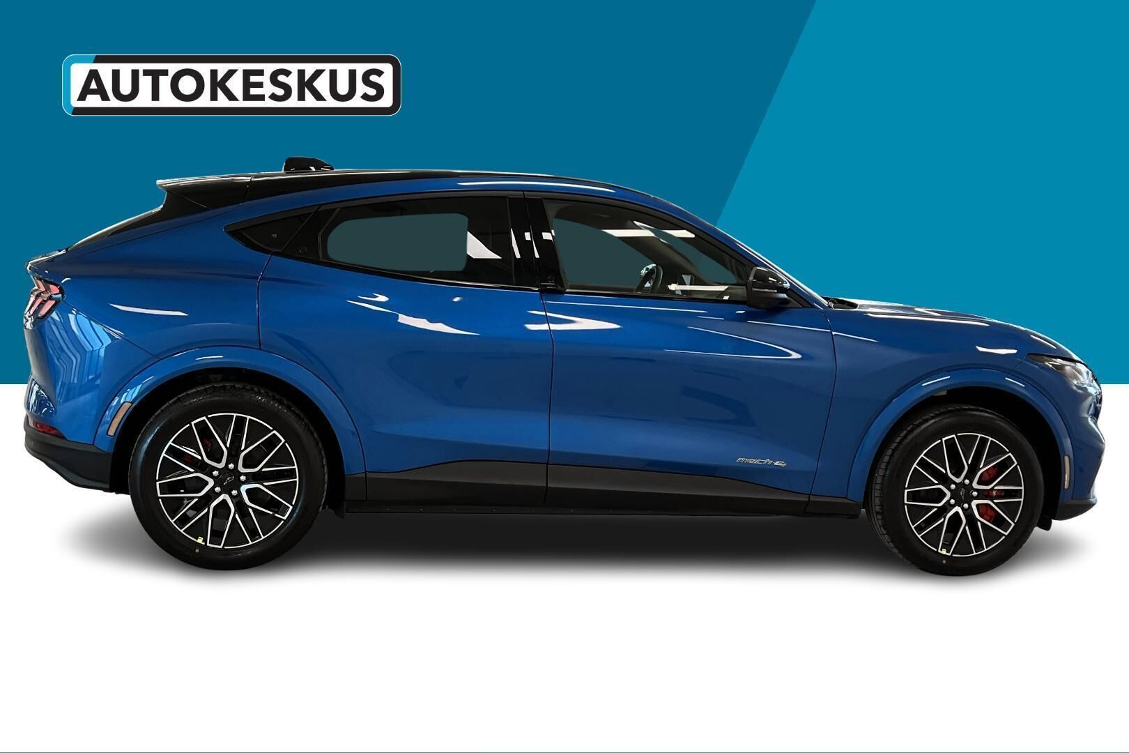 Ford Mustang Mach-E iso kuva 3